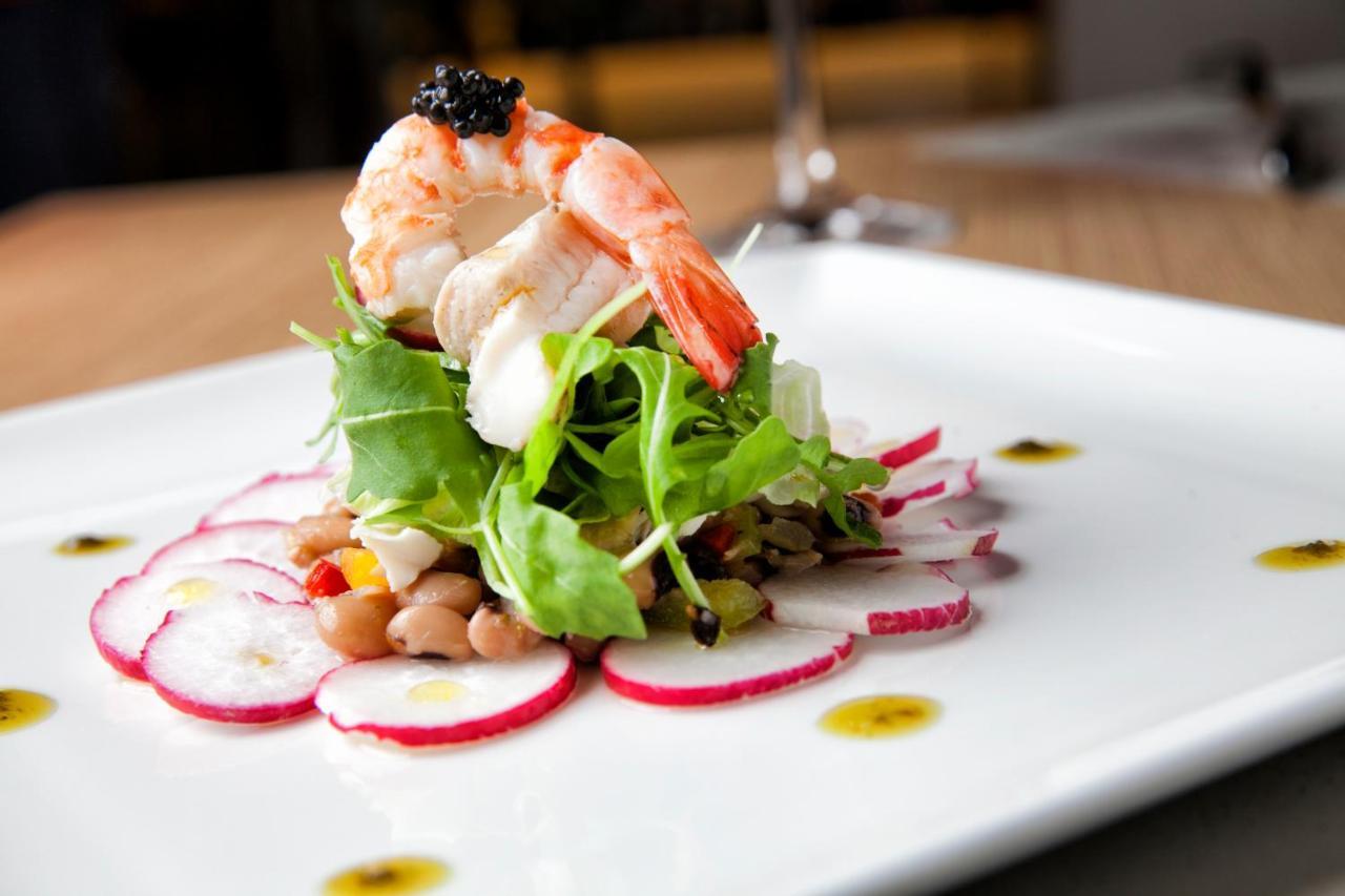 The Excelsior - Small Luxury Hotels Of The World Салоніки Екстер'єр фото A salad with shrimp