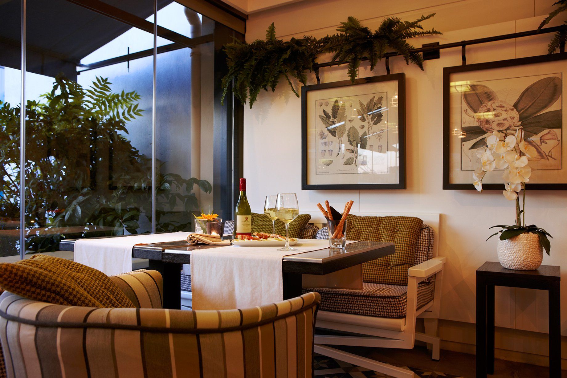 The Excelsior - Small Luxury Hotels Of The World Салоніки Ресторан фото The interior of the restaurant